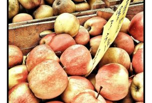 local-food-640x480-19363805.jpeg