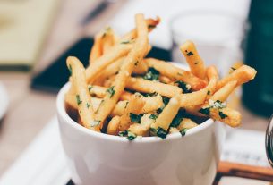 local-food-640x480-29030872.jpeg