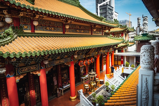 chinese-houses-640x480-10157304.jpeg