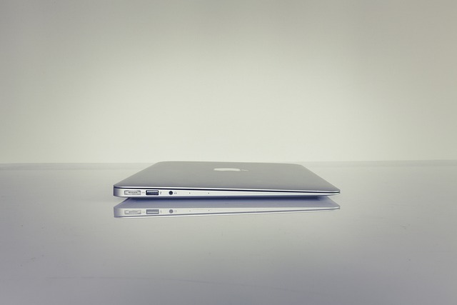 computers-640x480-20031653.jpeg