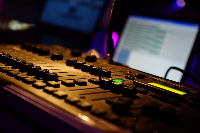 event-planning-640x480-97551692.jpeg
