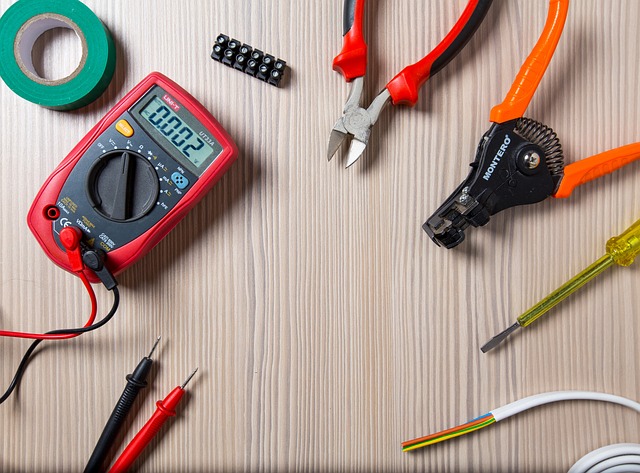 home-repair-640x480-37766462.jpeg
