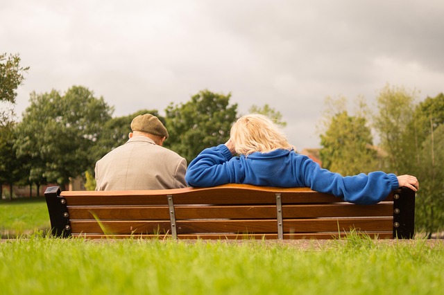 elderly-person-640x480-69284251.jpeg