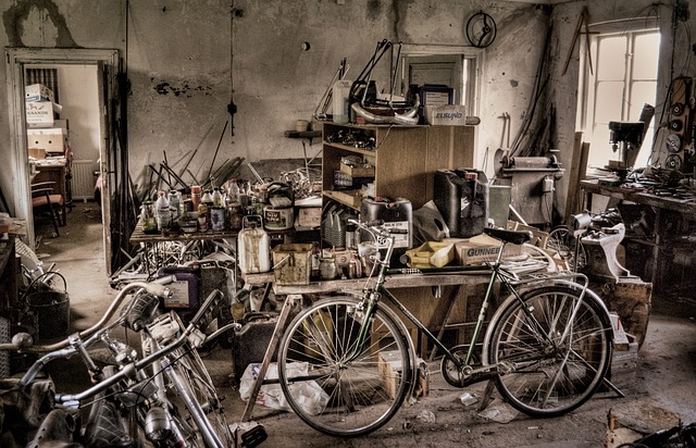 home-repair-640x480-48761386.jpeg