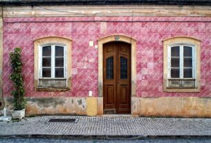 house-640x480-77074207.jpeg