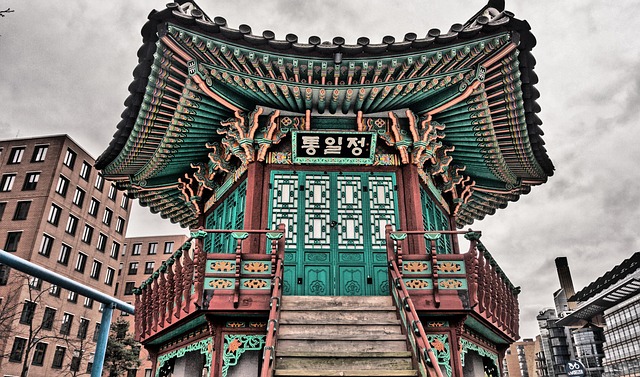 chinese-houses-640x480-49192459.jpeg