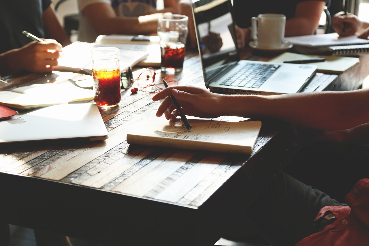 Unleash Generous Welcome Bonuses: Strategize, Design, Optimize for Retention